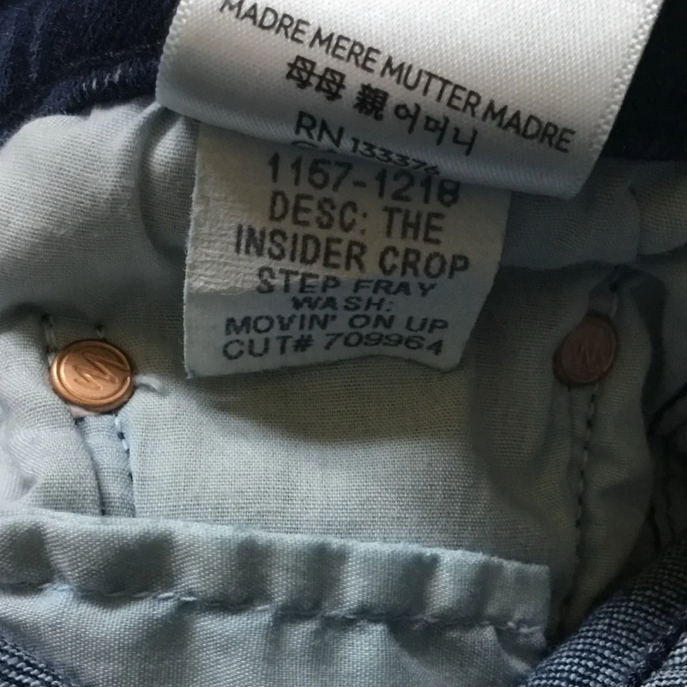 MOTHER The Insider Crop Fray In Movin’ On Up - Picture 11 of 16